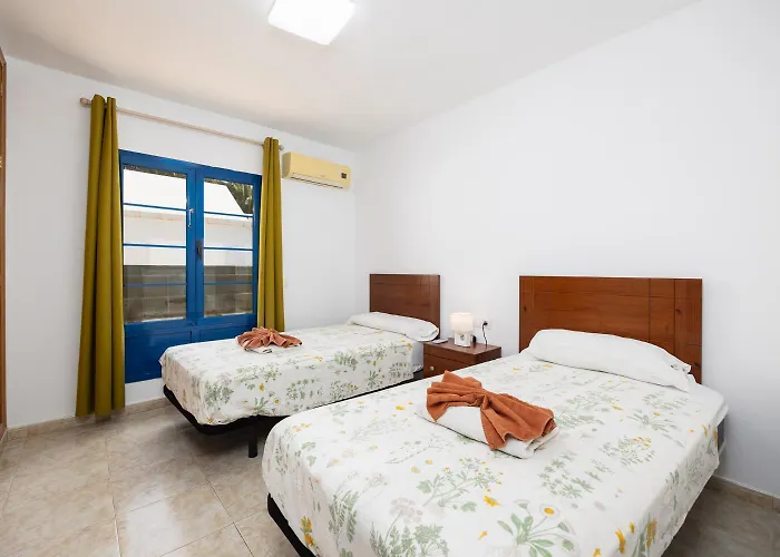 Acomari Πλάγια Μπλάνκα